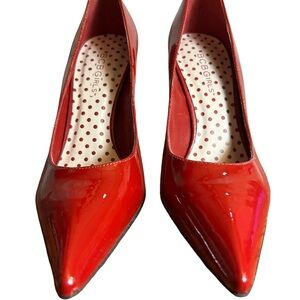 BCBGirls Shiny Scarlet Pumps